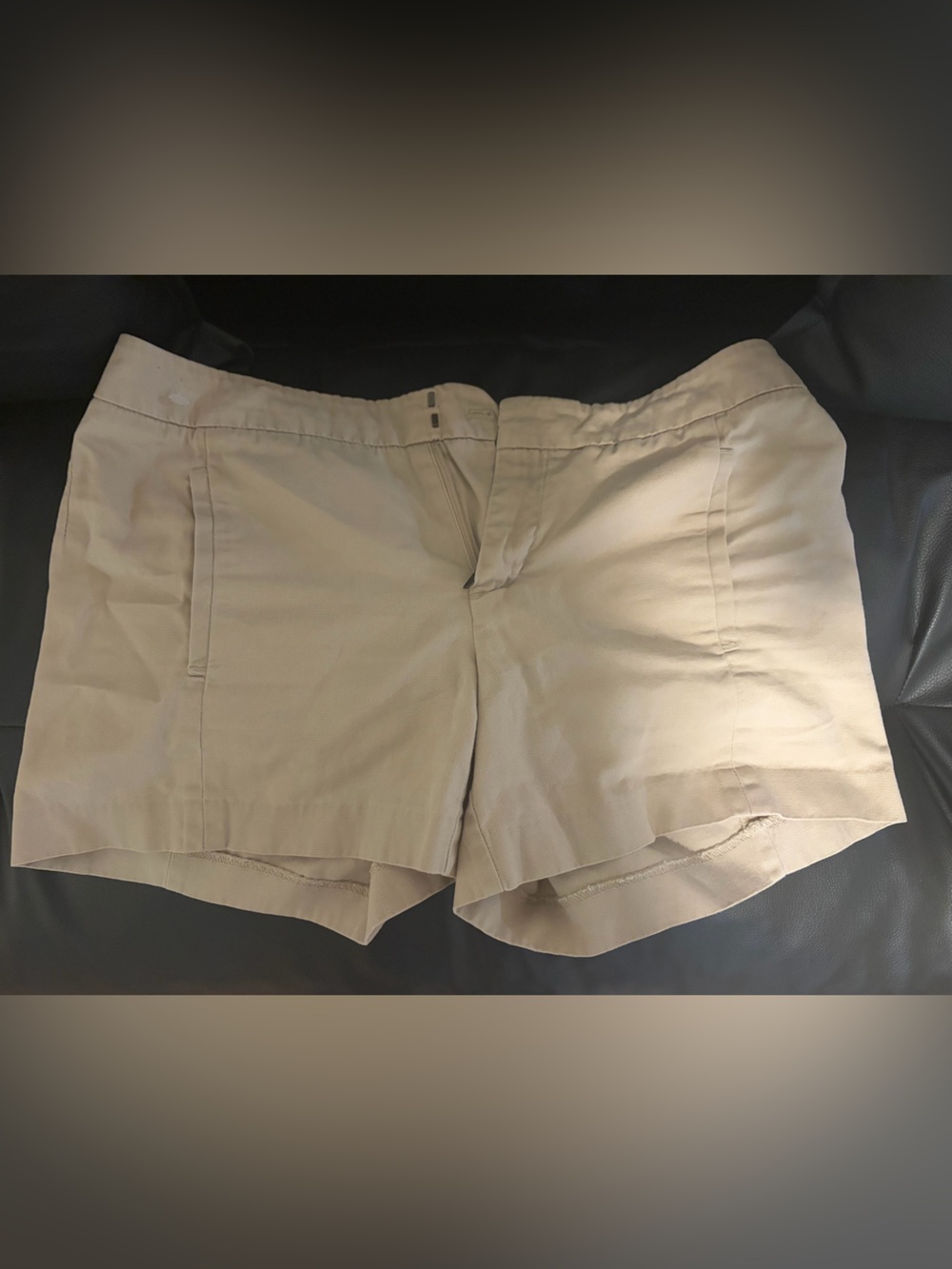 GAP Beige Women's Shorts